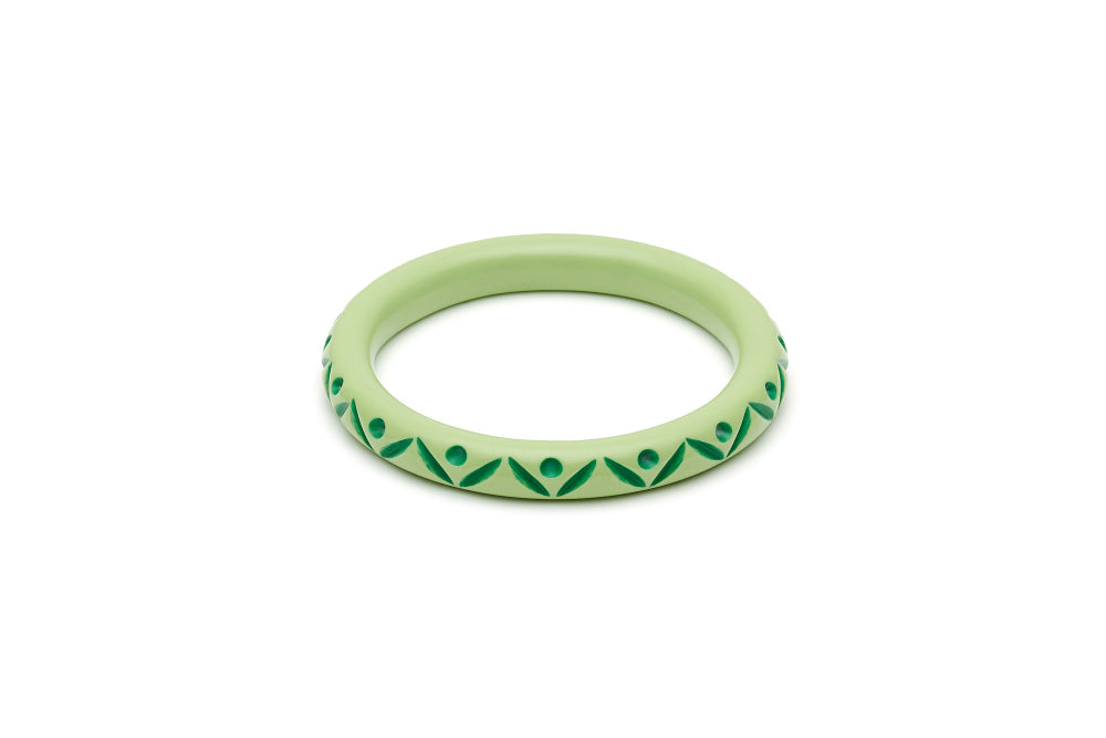 Splendette Narrow Spring Carved Bangle