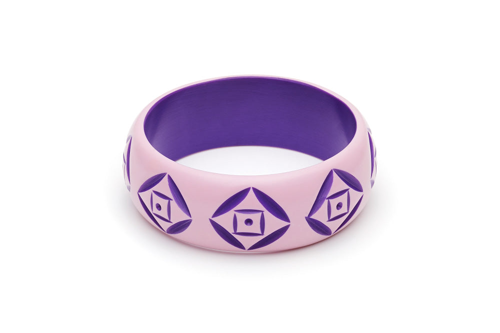 Wide Clematis Carved Duchess Bangle