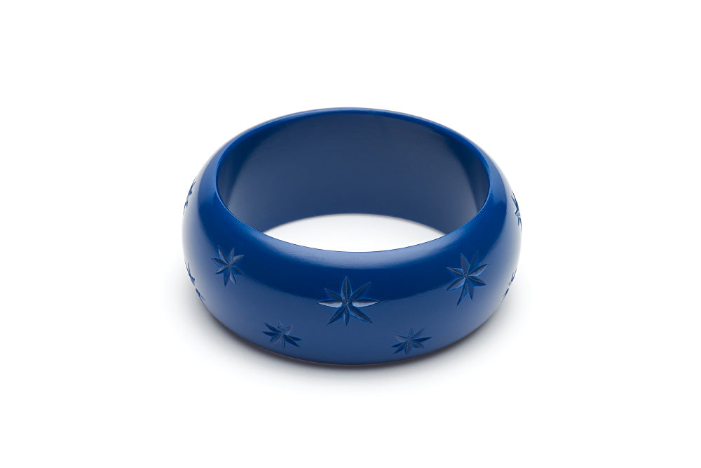 Retro style wide bangle in twilight