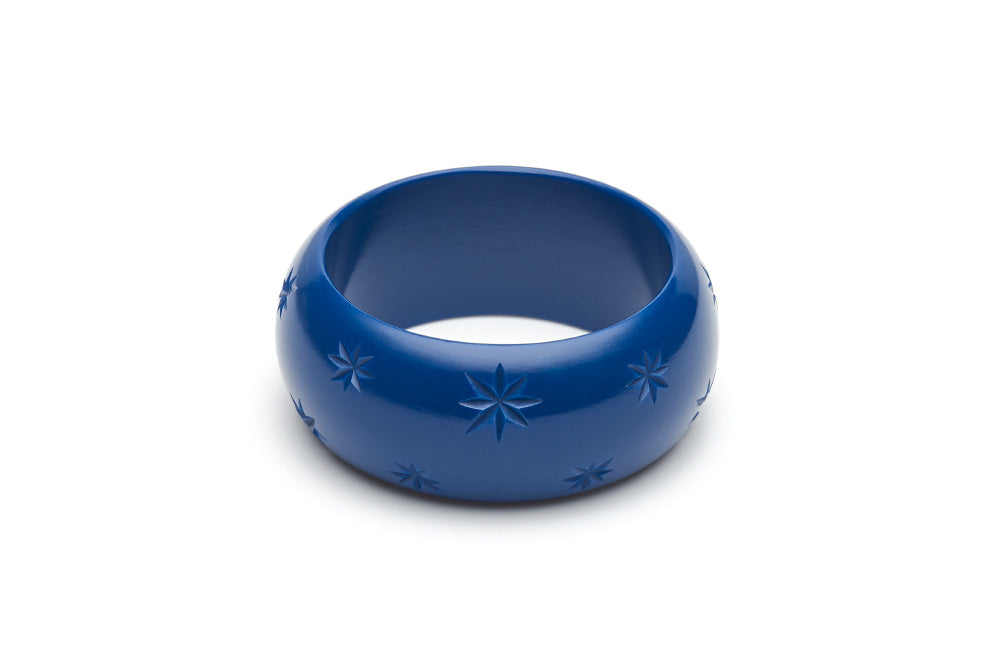 Retro style wide maiden bangle in twilight