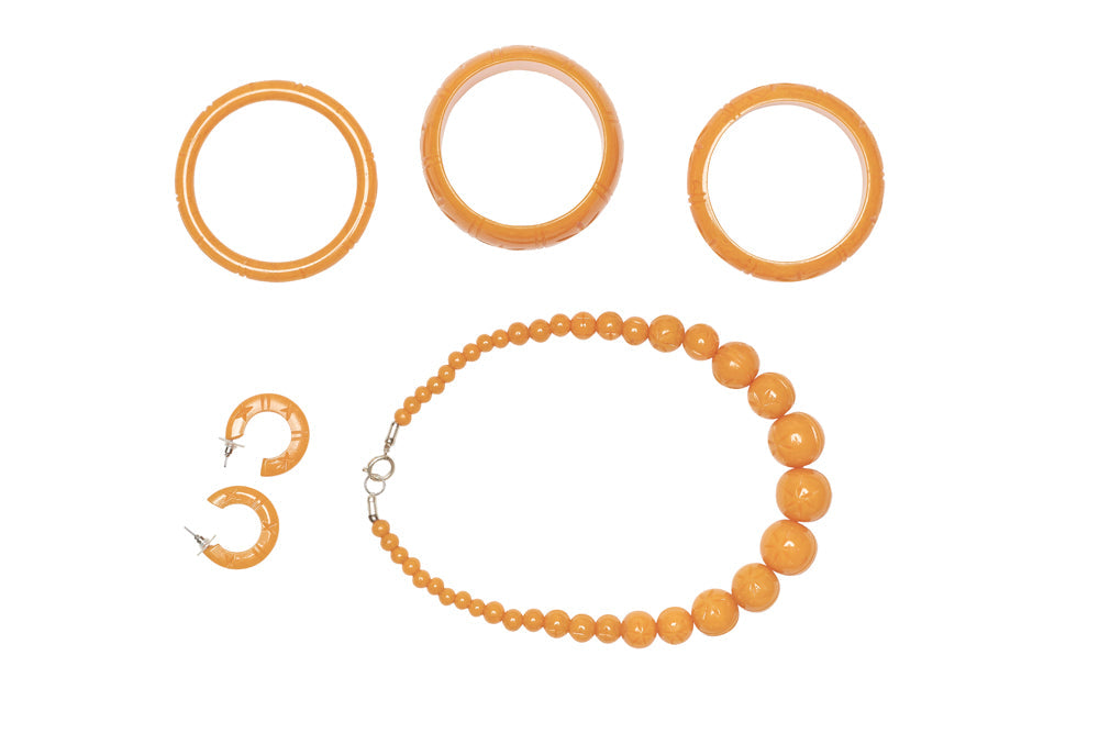 Narrow Pale Orange Fakelite Bangle