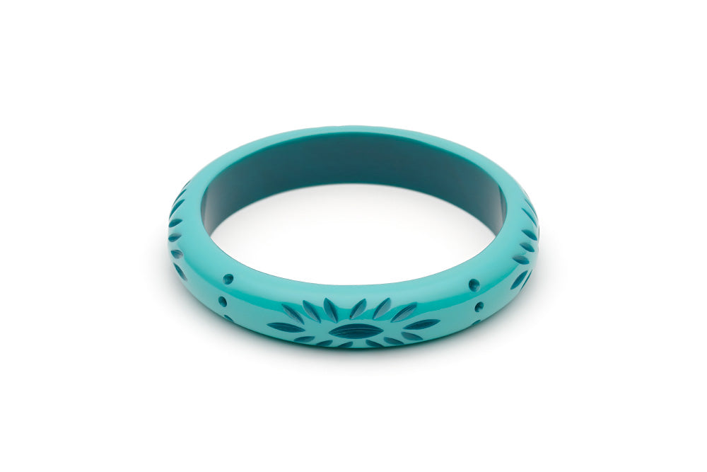 Splendette vintage inspired 1950s style turquoise Duotone fakelite Midi Nymph Carved Bangle in Duchess size