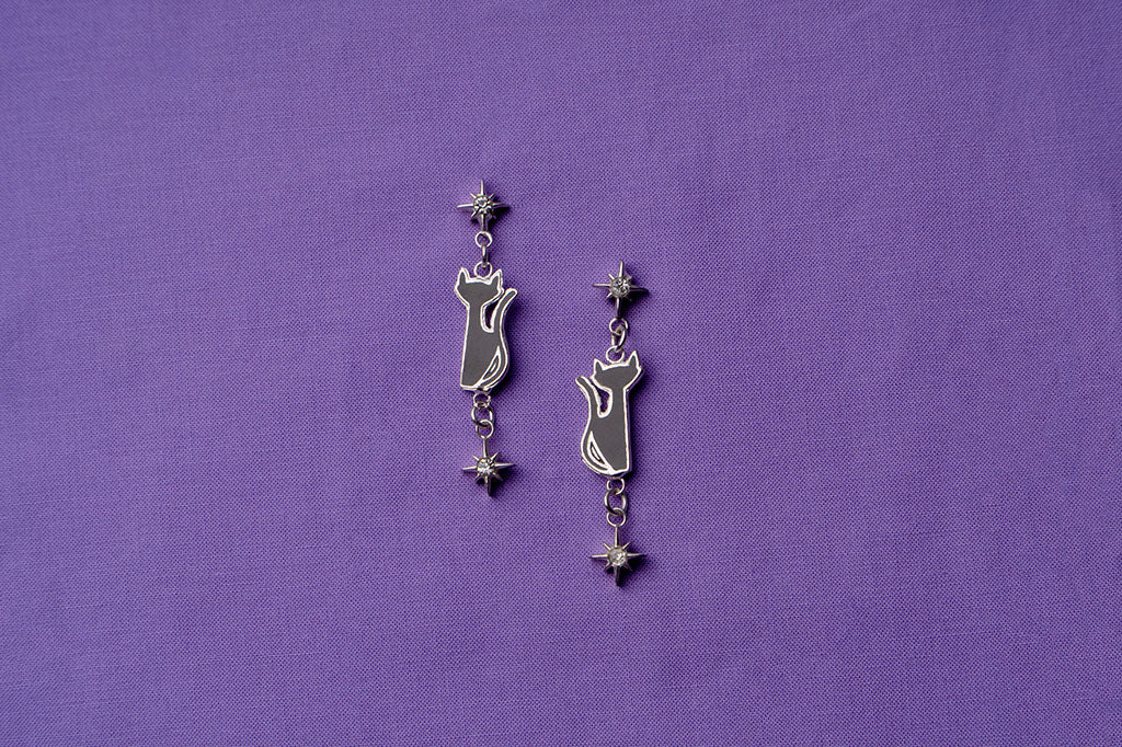 Midi Black Cat Bangle