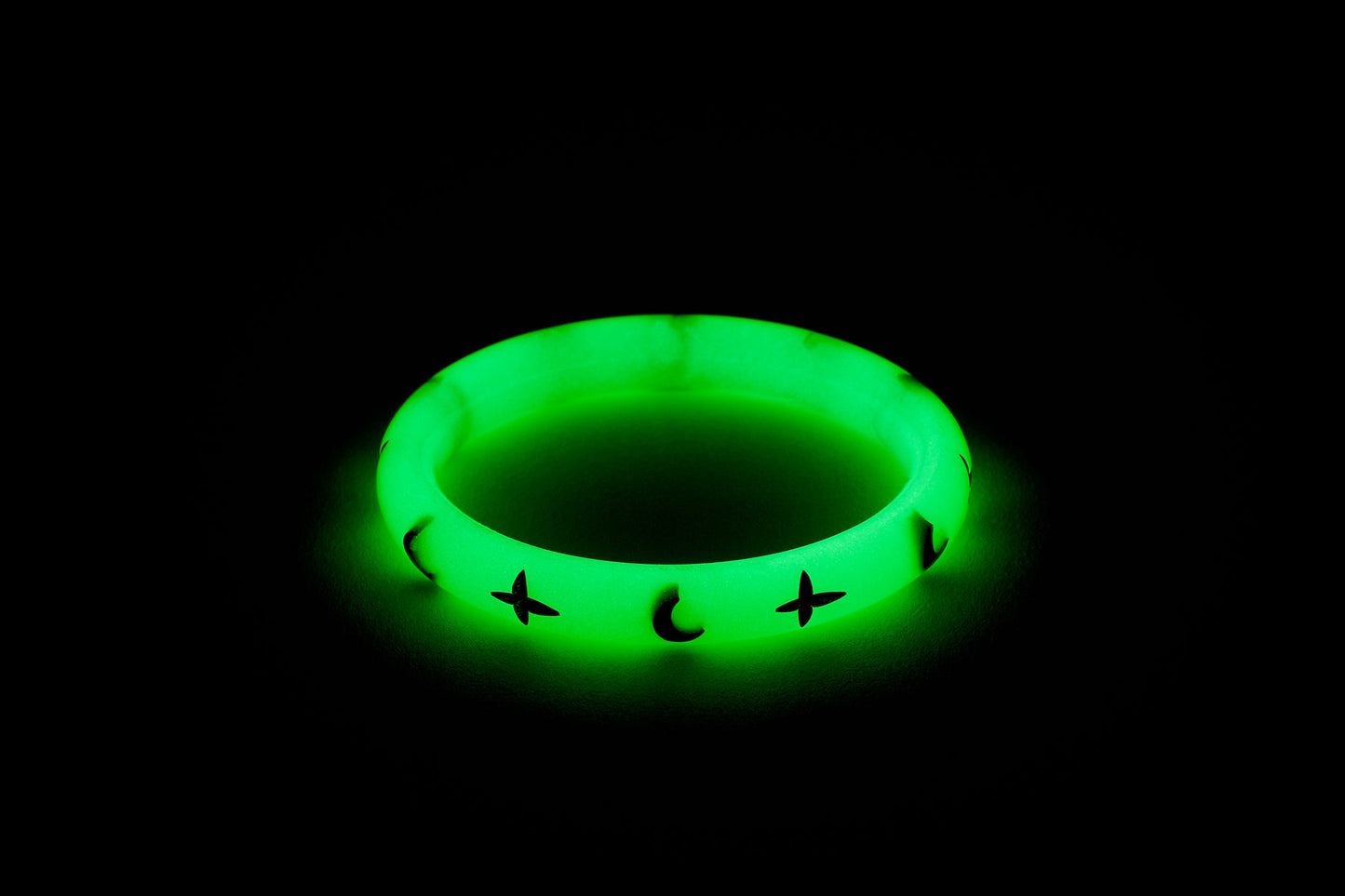 Narrow Serpent Moon Maiden Bangle