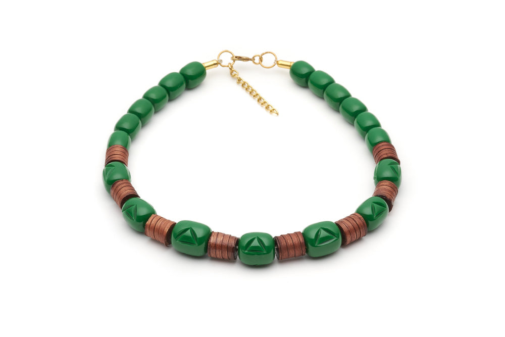 Splendette vintage inspired 1940s 1950s Bakelite style carved green fakelite Parakeet Mid Cane Bead Necklace