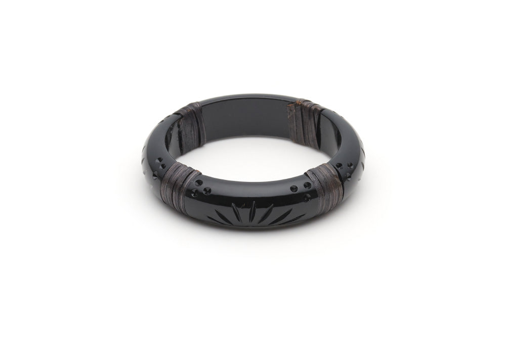 Splendette vintage inspired 1940s 1950s Bakelite Style black carved fakelite Midi Panther Dark Cane Bangle in smaller Maiden size