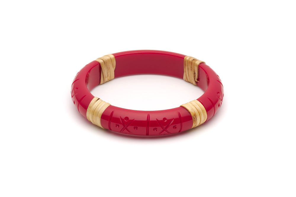 Splendette vintage inspired 1940s 1950s tropical style carved red fakelite Midi Rosella Light Cane Bangle in larger Duchess size