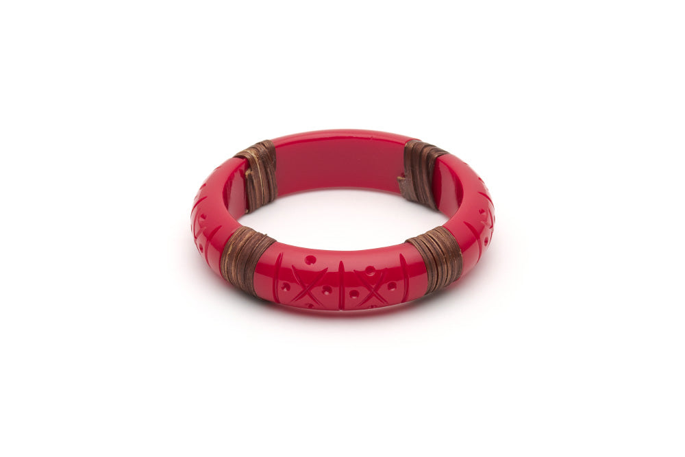 Splendette vintage inspired 1940s 1950s tropical style carved red fakelite Midi Rosella Mid Cane Bangle in smaller Maiden size