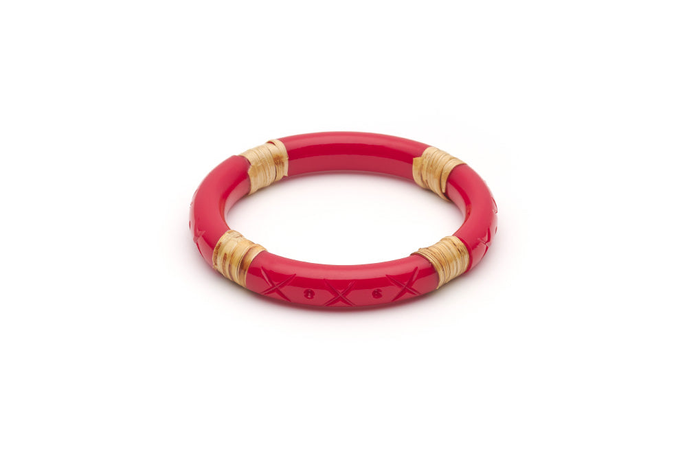 Splendette vintage inspired 1940s 1950s tropical style carved red fakelite Narrow Rosella Light Cane Bangle in smaller Maiden size