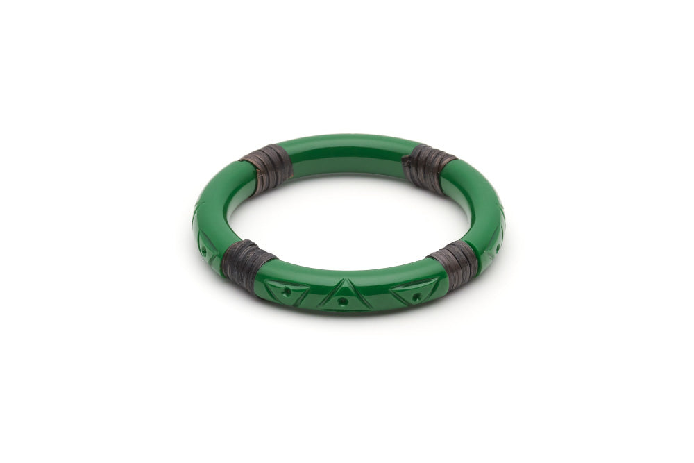 Splendette vintage inspired 1940s 1950s Bakelite style carved green fakelite Narrow Parakeet Dark Cane Bangle in smaller Maiden size
