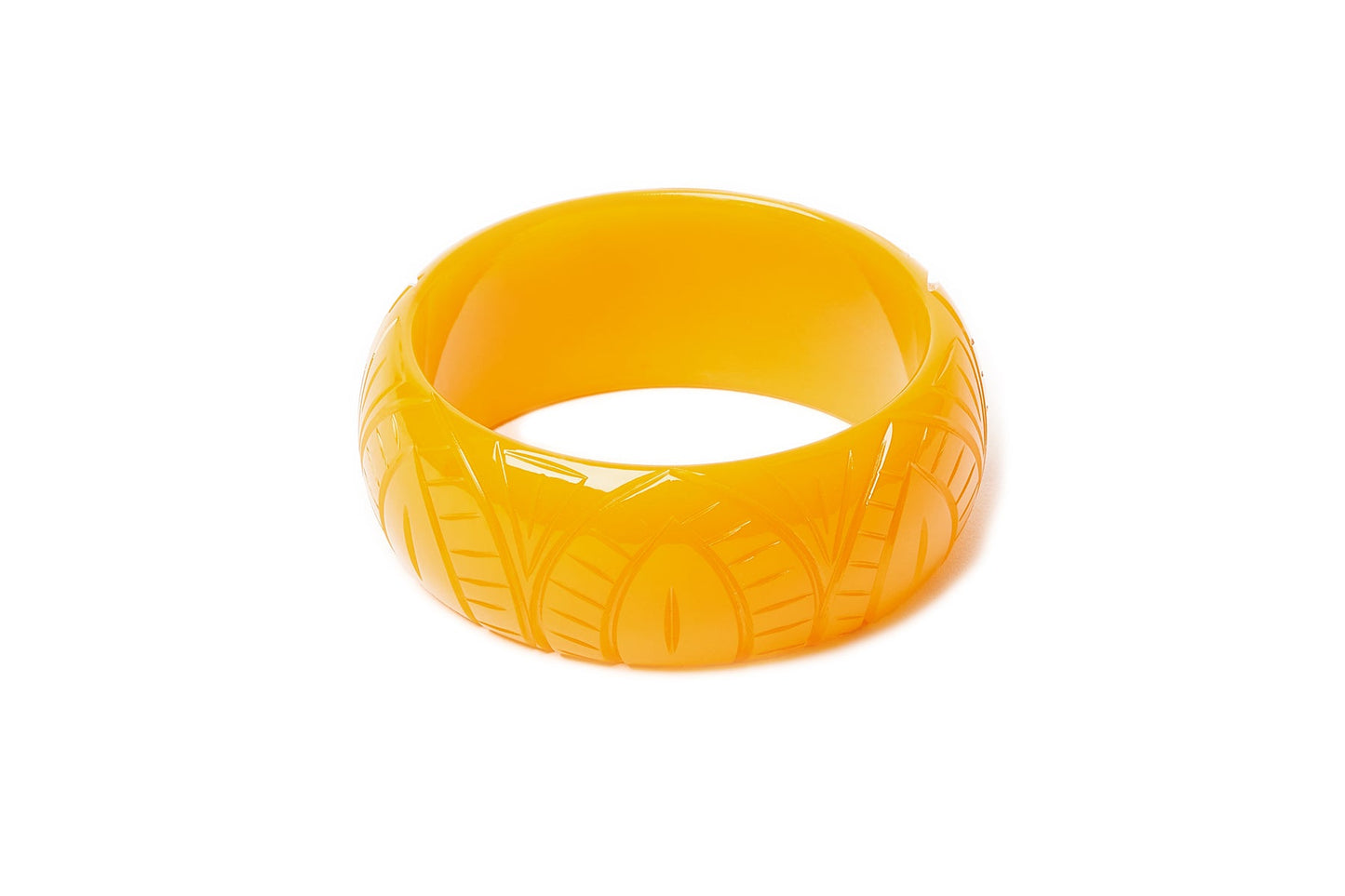 Splendette vintage inspired 1930s style carved yellow Wide Sand Fakelite Bangle