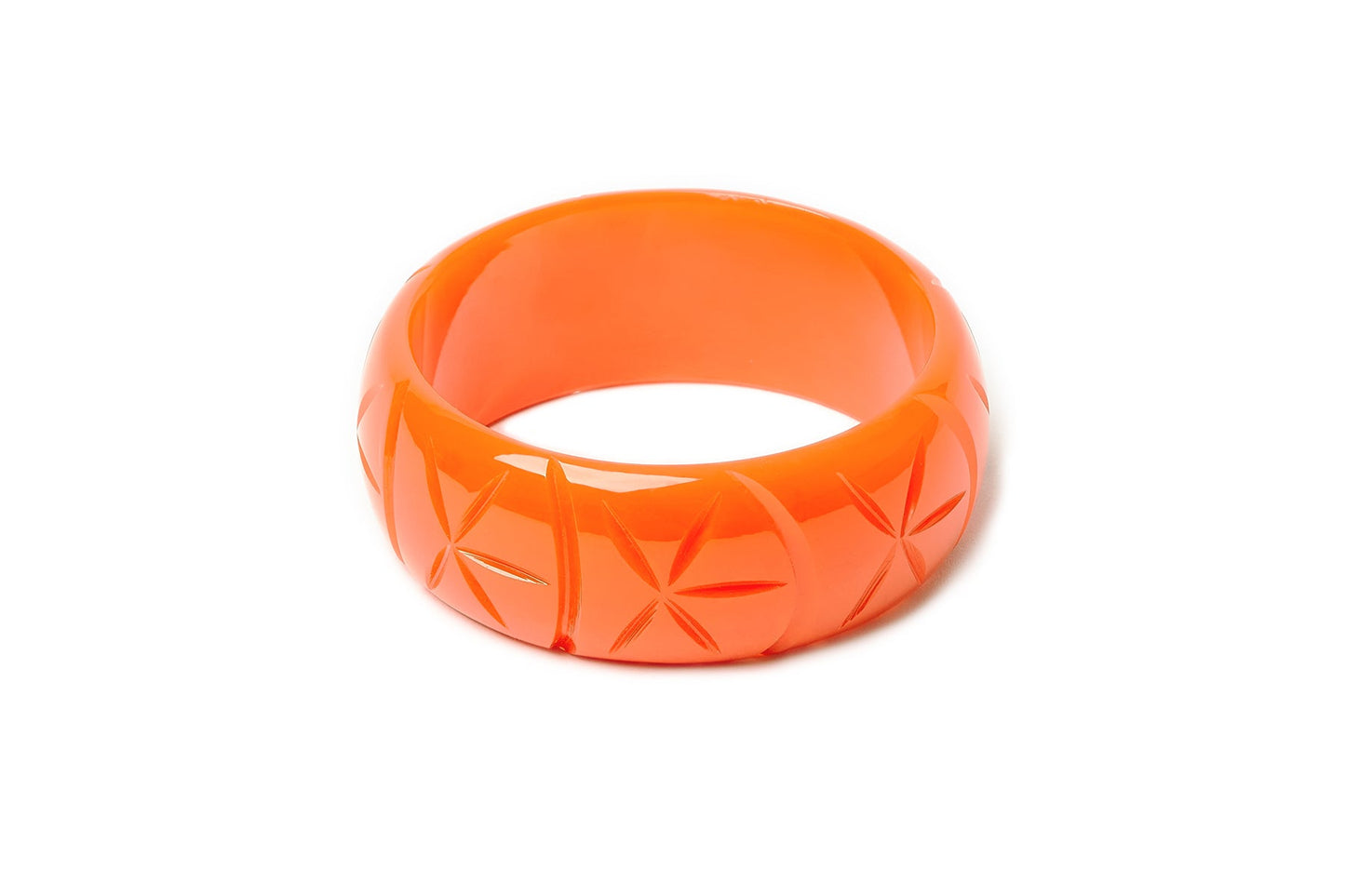 Splendette vintage inspired 1940s style carved orange Wide Paprika Fakelite Bangle