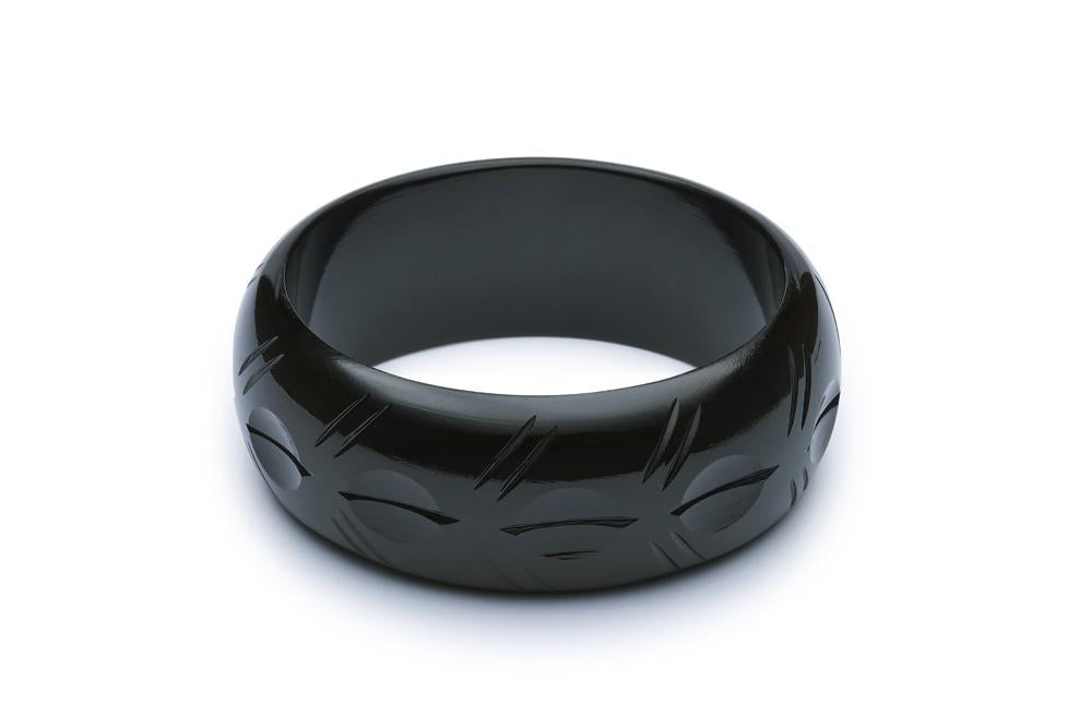 Wide Black Fakelite Duchess Bangle