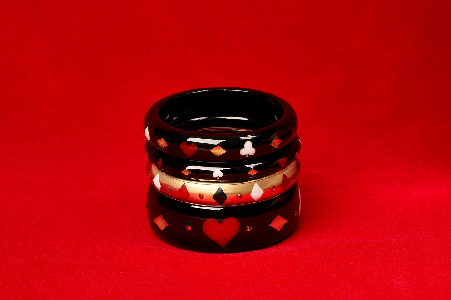Wide Queen of Diamonds Bangle