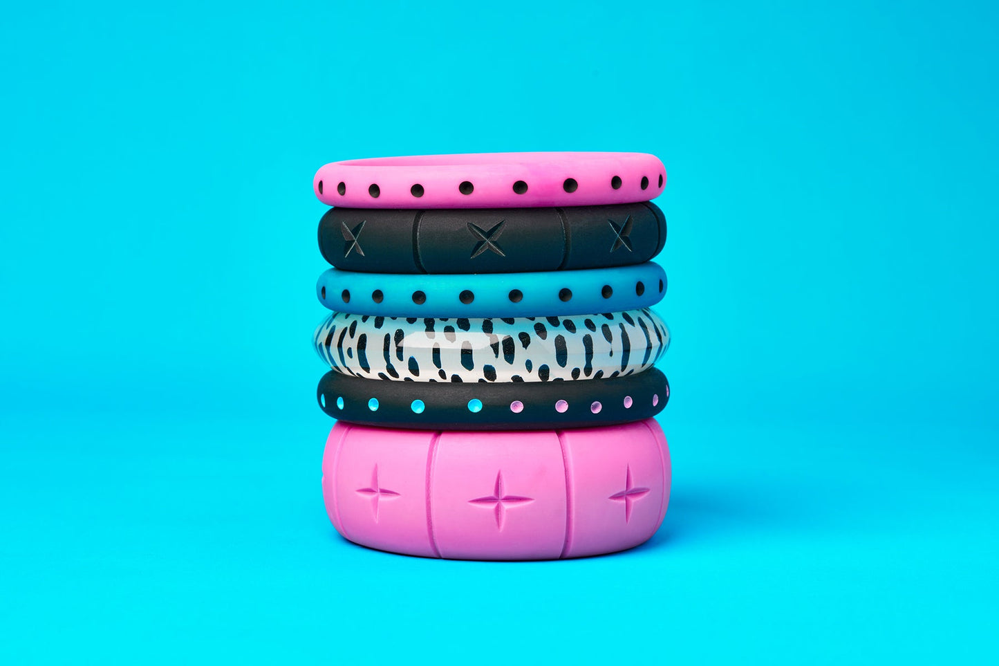 Wide Azalea Matte Bangle