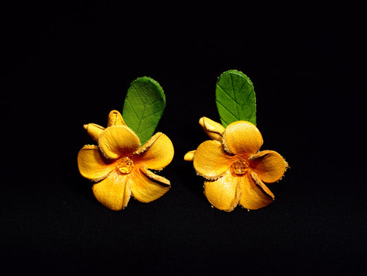 Hibicus Earring Yellow