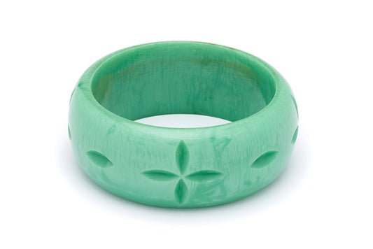 Wide Minty Duchess Bangle