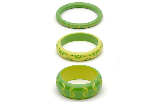 Splendette vintage inspired 1950s style bright green carved Duotone fakelite Lime & Zest Set of 3 Bangles