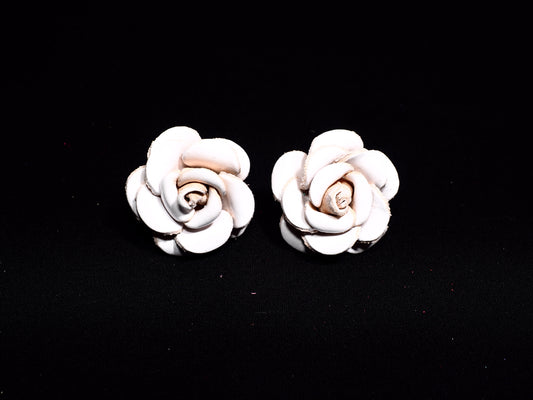 Rose Earrings Lge White