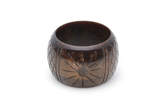 Splendette vintage inspired 1940s style carved brown Chunky Golden Espresso Fakelite Bangle in Maiden size