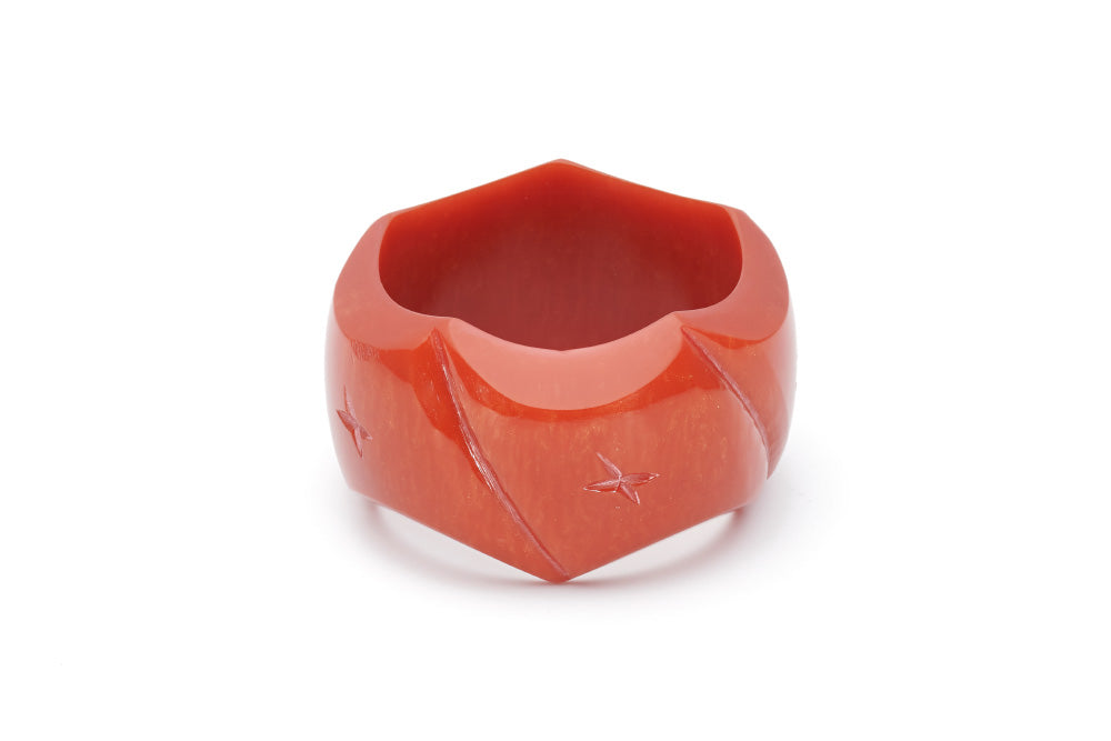 Splendette vintage inspired 1940s style carved orange Chunky Golden Amber Fakelite Bangle in Maiden size