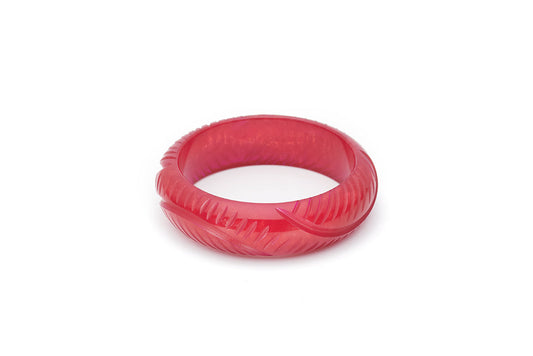 Splendette vintage inspired 1940s style carved red Midi Golden Bordeaux Fakelite Bangle in Maiden size