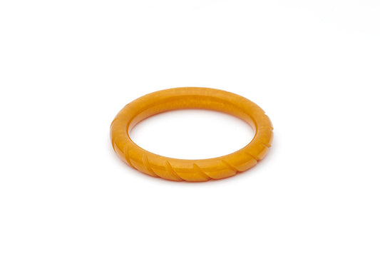 Splendette vintage inspired 1940s style carved yellow Narrow Golden Mustard Fakelite Bangle in Maiden size