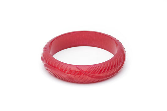 Splendette vintage inspired 1940s style carved red Midi Golden Bordeaux Fakelite Bangle in Duchess size