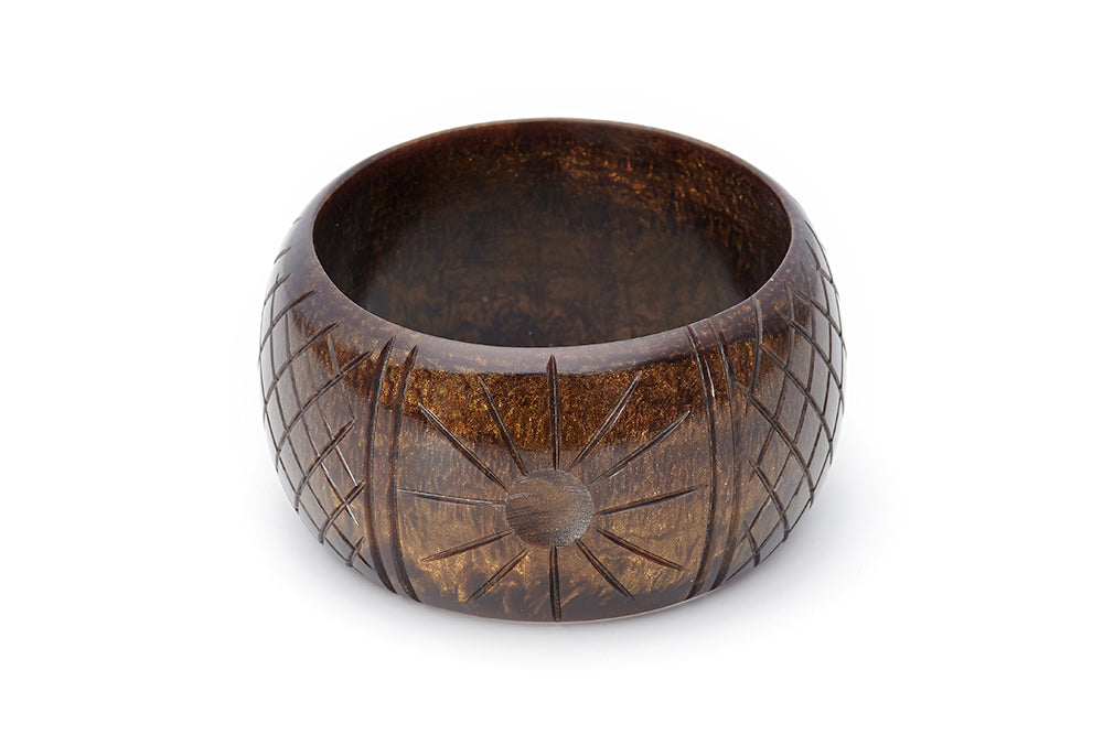 Splendette vintage inspired 1940s style carved brown Chunky Golden Espresso Fakelite Bangle in Duchess size