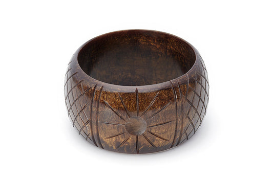 Splendette vintage inspired 1940s style carved brown Chunky Golden Espresso Fakelite Bangle in Duchess size