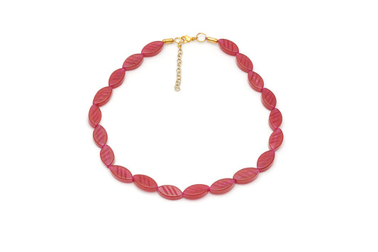 Splendette vintage inspired 1940s style carved red Narrow Golden Bordeaux Fakelite Necklace