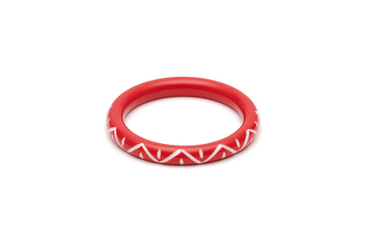 Splendette Narrow Lover Carved Bangle