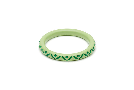 Splendette Narrow Spring Carved Bangle