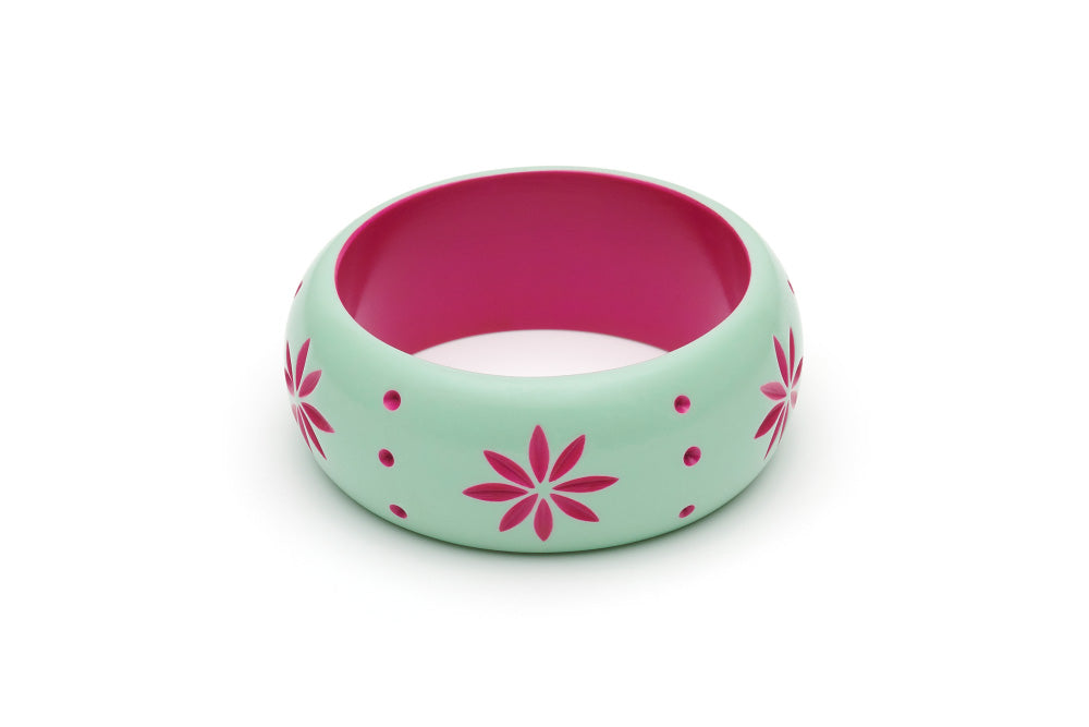 Splendette Wide Parrot Carved Bangle