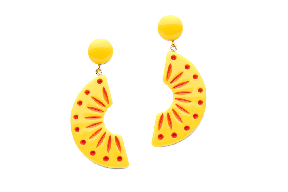 Splendette Sunrise Carved Earrings
