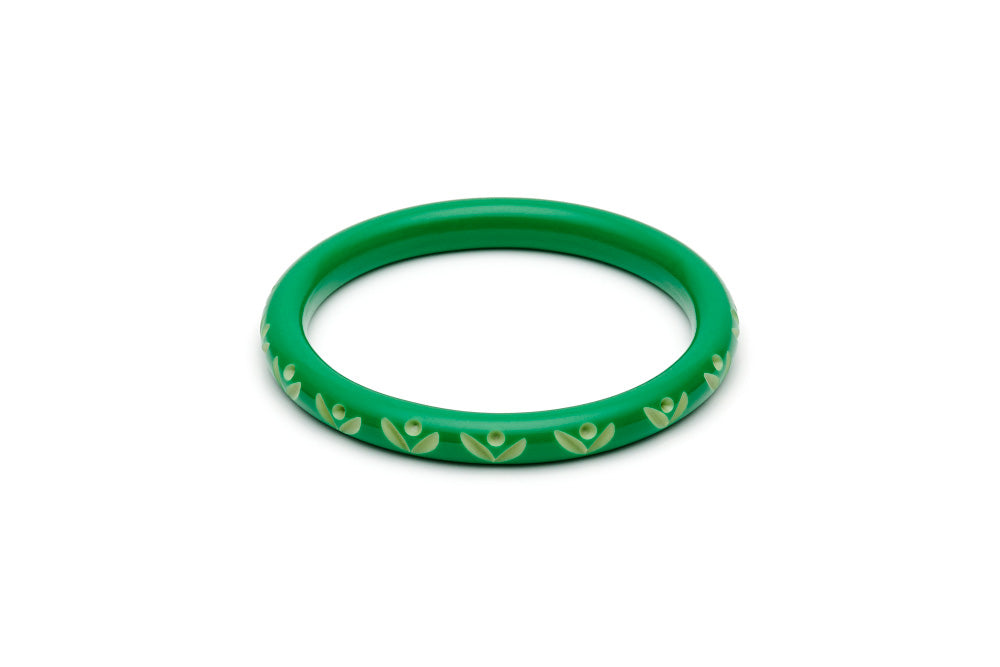 Splendette Narrow Summer Carved Bangle