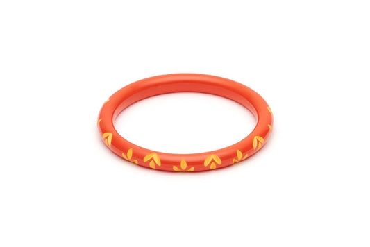 Splendette Narrow Sunset Carved Bangle