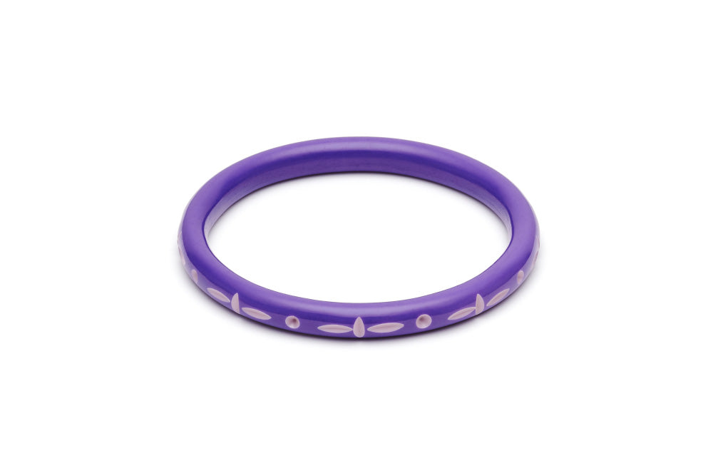 Splendette Narrow Violet Carved Duchess Bangle
