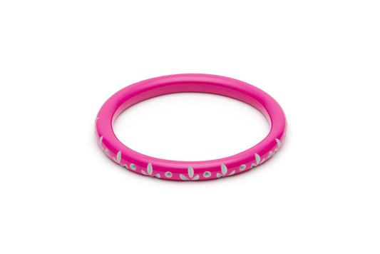 Splendette Narrow Flamingo Carved Duchess Bangle