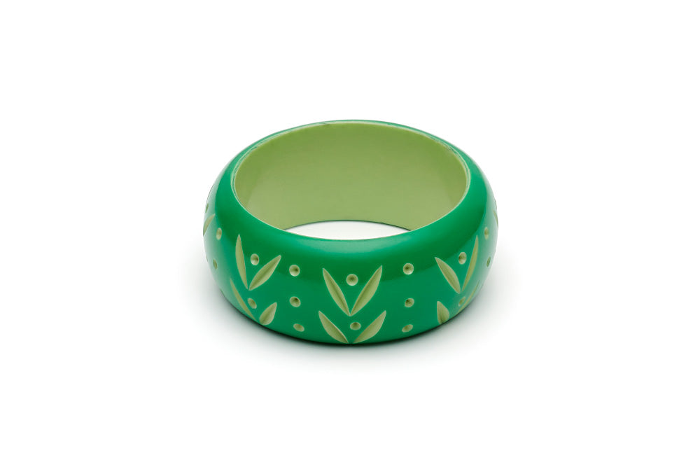 Splendette Wide Summer Carved Bangle