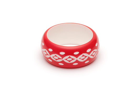 Splendette Wide Lover Carved Bangle