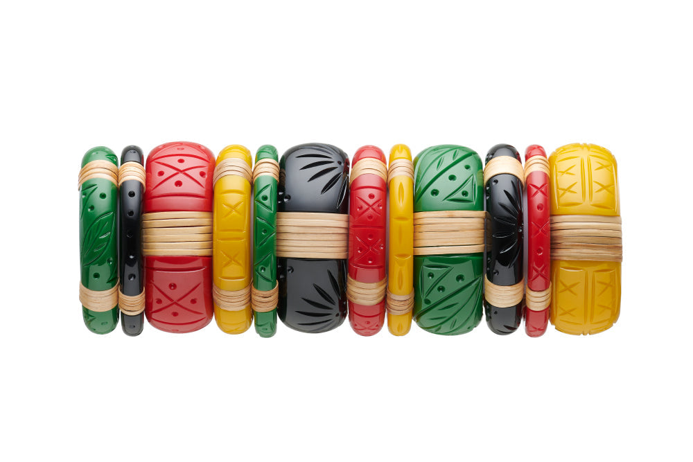 Splendette vintage inspired 1940s 1950s tropical Bakelite Style carved fakelite cane bangle stack. Green Parakeet, black Panther, red Rosella and yellow Ochre.