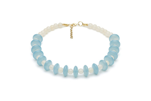 Frosty Fakelite Bead Necklace