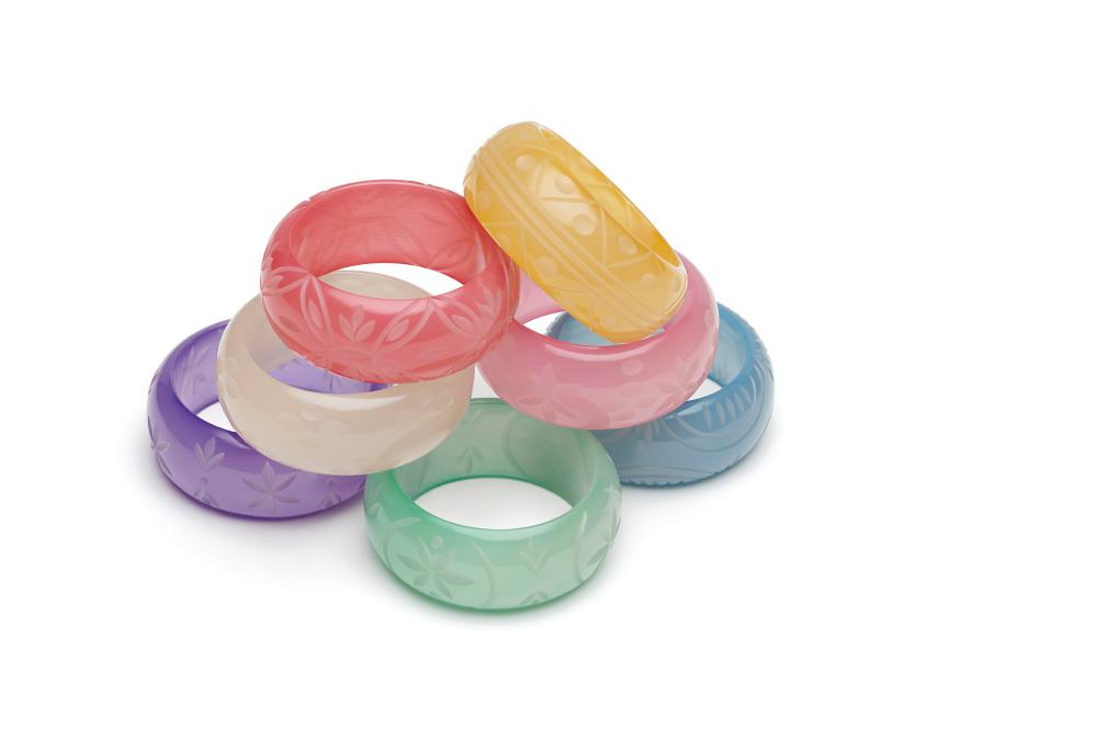 Coconut Fakelite Hoop Earrings