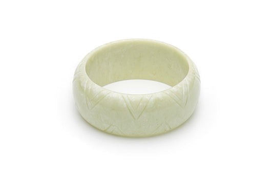 1940s Bakelite Style Soft Green Bangle