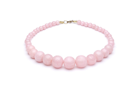1950s Style Necklace in Pale Peach Beads