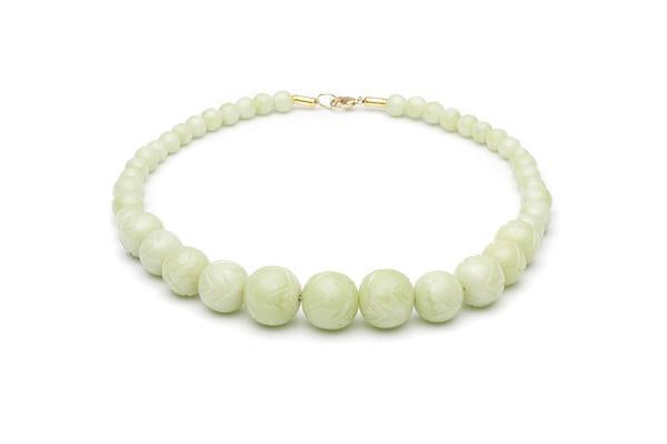 1940s Style Bead Necklace in Lichen Green Fakelite
