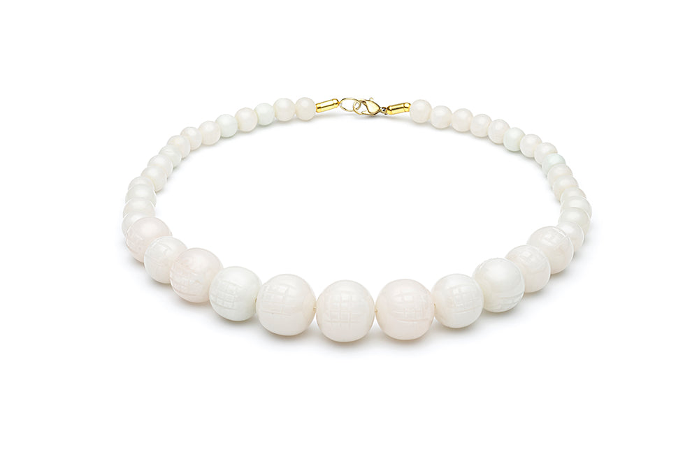 Vintage Style Bead Necklace in Cloud Grey Fakelite