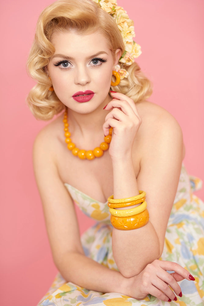 Narrow Pale Orange Fakelite Bangle