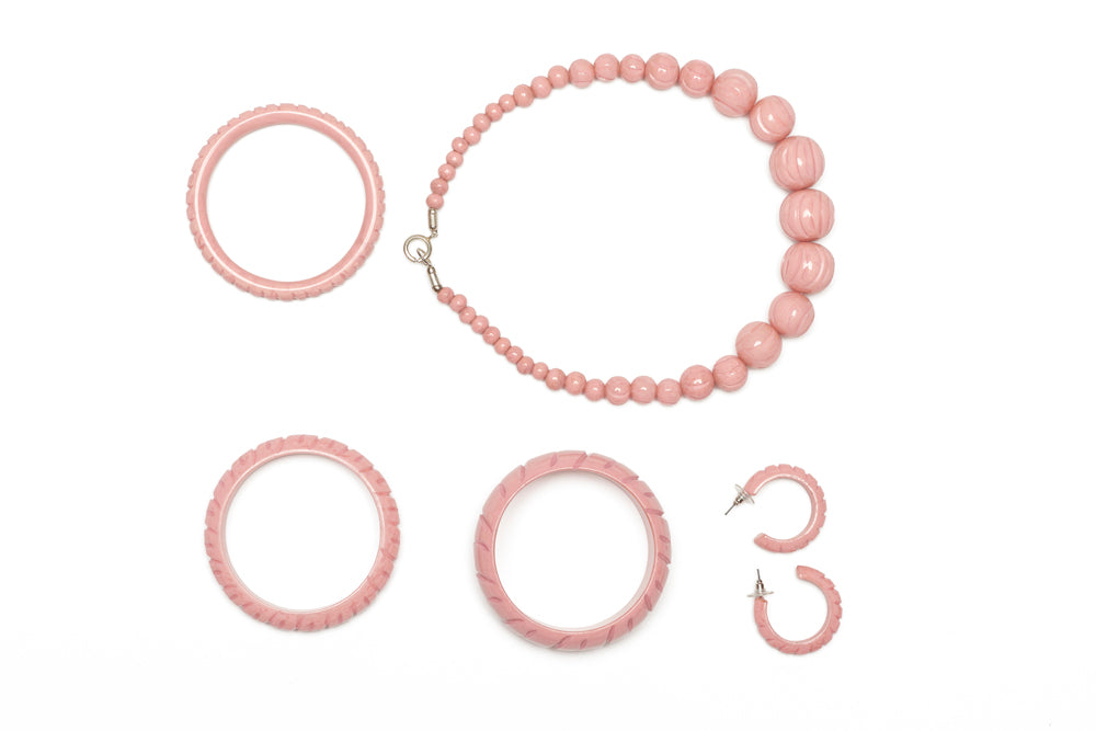Carved Briar Rose Fakelite Beads